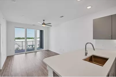 4801 Springdale Road #1402, Austin, TX 78723 - Photo 7