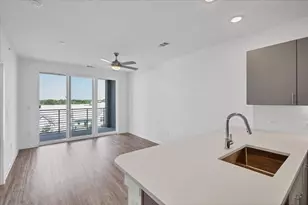 4801 Springdale Rd, Austin, TX 78723 - Photo 7