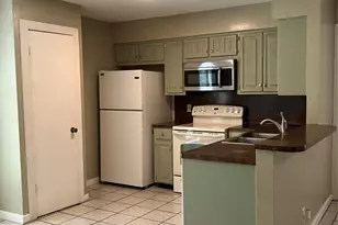 20700-B Bonanza St, Lago Vista, TX 78645 - Photo 7