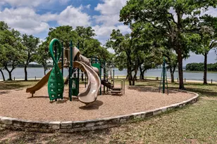 5801 Thunderbird St, Lago Vista, TX 78645 - Photo 27