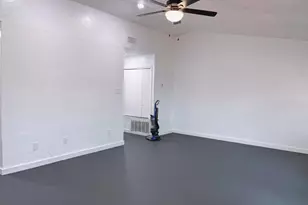 21107 Highland Lake Dr, Lago Vista, TX 78645 - Photo 3