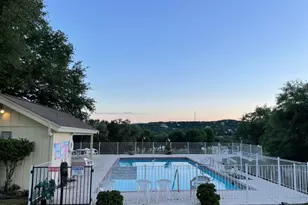 21107 Highland Lake Dr, Lago Vista, TX 78645 - Photo 13