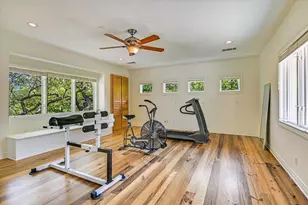 4646 Rockcliff Rd, Austin, TX 78746 - Photo 25