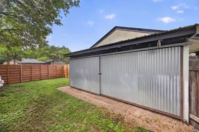 2500 Cockburn Drive, Austin, TX 78745 - Photo 33