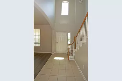 6800 Cromarty Lane, Austin, TX 78754 - Photo 5