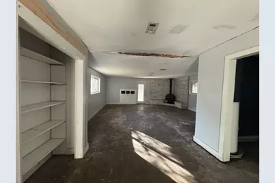 1516 E McLennan Avenue, Mart, TX 76664 - Photo 9