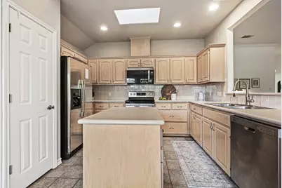 21105 Newport Cove, Lago Vista, TX 78645 - Photo 13