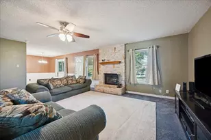 12902 Mystic Dr, Manchaca, TX 78652 - Photo 11