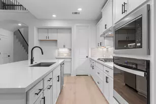 17328 Graces Path, Pflugerville, TX 78660 - Photo 9