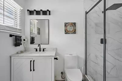 7706 Delafield Lane, Austin, TX 78752 - Photo 23