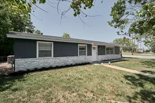 7706 Delafield Ln, Austin, TX 78752 - Photo 9