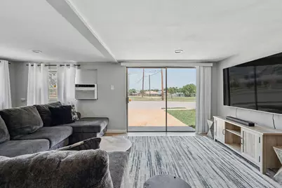 7706 Delafield Lane, Austin, TX 78752 - Photo 11