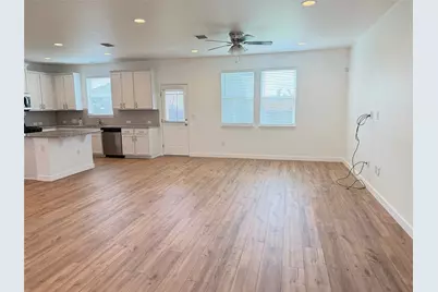 10321 Forest Grove Drive, Austin, TX 78747 - Photo 3