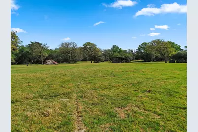 3669 County Road 326, Lexington, TX 78947 - Photo 11
