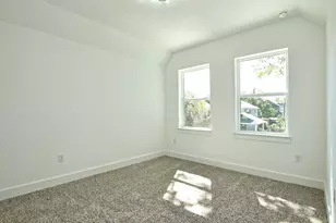 402 Zennia St, Austin, TX 78751 - Photo 23