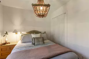 5402 Fernview Rd, Austin, TX 78745 - Photo 13