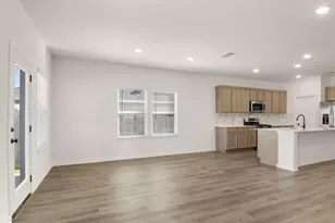 153 Wagon Spoke Wy, Liberty Hill, TX 78642 - Photo 11