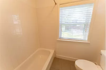 1209 E 3rd Street, Austin, TX 78702 - Photo 15