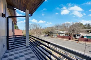107 W Johanna St, Austin, TX 78704 - Photo 33