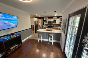 322 Whispering Woods Dr, Rockport, TX 78382 - Photo 17