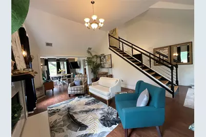 322 Whispering Woods Drive, Rockport, TX 78382 - Photo 9