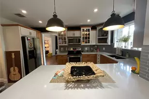 322 Whispering Woods Dr, Rockport, TX 78382 - Photo 19