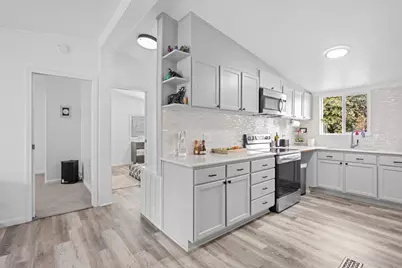 701 Bonita Verde Drive, Leander, TX 78641 - Photo 3