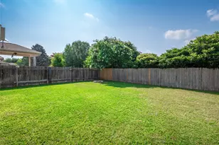 7818 Squirrel Hollow Dr, Georgetown, TX 78628 - Photo 25