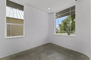 105 Rough Crk Rd, Georgetown, TX 78628 - Photo 5