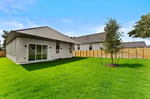 105 Rough Crk Rd, Georgetown, TX 78628 - Photo 29