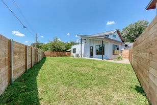200 Tillery Square, Austin, TX 78702 - Photo 31