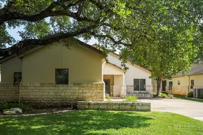 2422 Founders Circle, Spicewood, TX 78669 - Photo 3