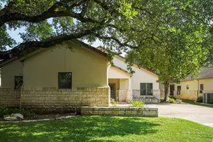 2422 Founders Cir, Spicewood, TX 78669 - Photo 3