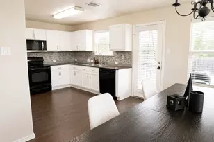 214 Lidell St, Hutto, TX 78634 - Photo 11