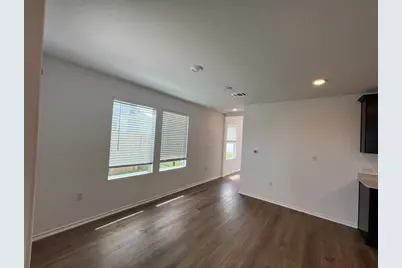 12204 Scarlet Sleeve Way, Del Valle, TX 78617 - Photo 5