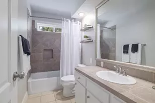 7206 Comanche Trail, Austin, TX 78732 - Photo 37