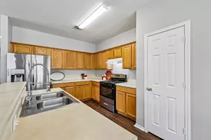 616 Scheel, Kyle, TX 78640 - Photo 13