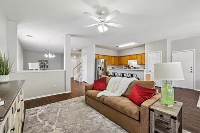 616 Scheel, Kyle, TX 78640 - Photo 5