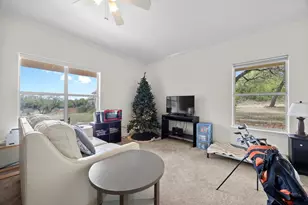 301 Hall Ln, Spicewood, TX 78669 - Photo 27