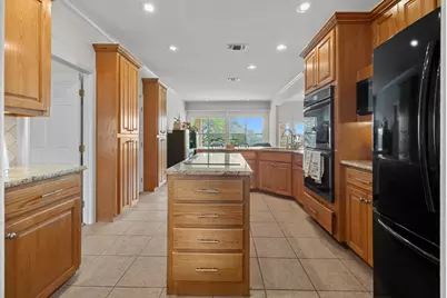 301 Hall Lane, Spicewood, TX 78669 - Photo 15