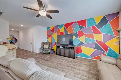 808 Circle Way #26H, Jarrell, TX 76537 - Photo 7