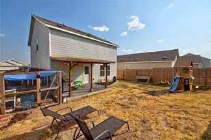 808 Circle Wy, Jarrell, TX 76537 - Photo 31