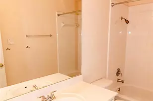 5921 Back Bay Ln, Austin, TX 78739 - Photo 19