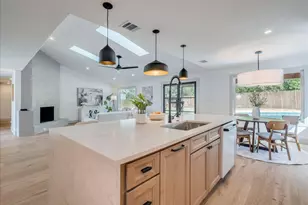 12100 Mustang Chase, Austin, TX 78727 - Photo 7