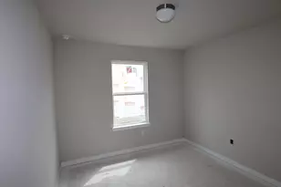 4705 Lava Is Dr, Austin, TX 78747 - Photo 11