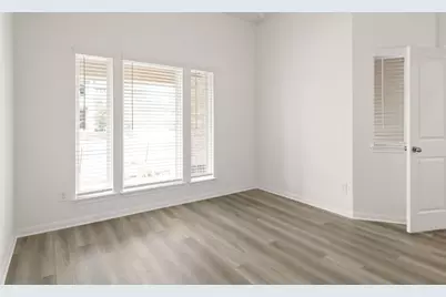 3729 Pin Oak Hills, Seguin, TX 78155 - Photo 11