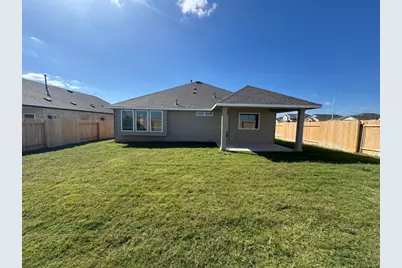 3729 Pin Oak Hills, Seguin, TX 78155 - Photo 17