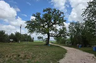 993 Hwy 304, Bastrop, TX 78602 - Photo 1
