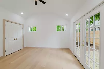 1905 E 21 Street, Austin, TX 78722 - Photo 17