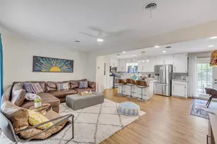 1602 Ashberry Dr, Austin, TX 78723 - Photo 3